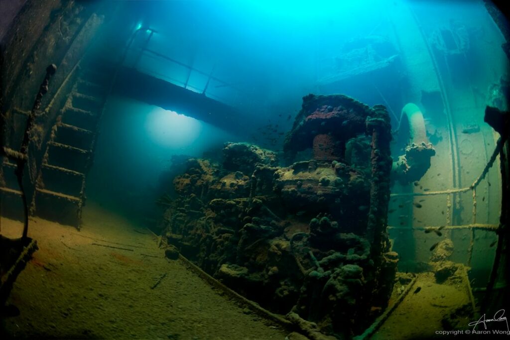 Kensho Maru wreck Engine room wide angle