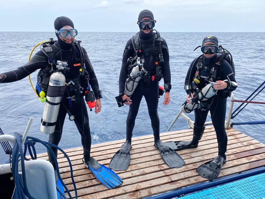 Divers on the dive deck of Bahamas Master