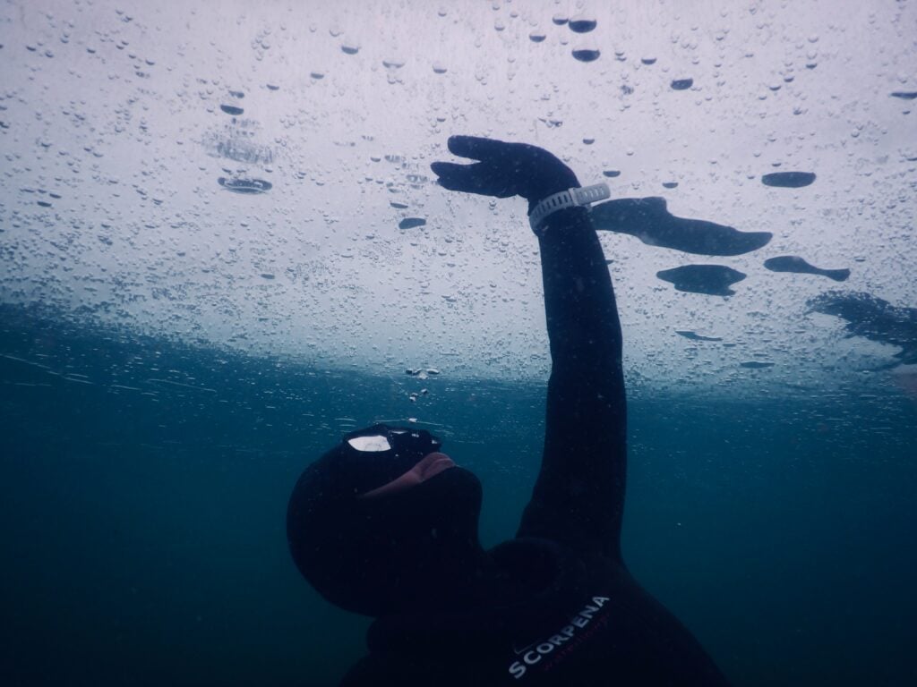 Ice diving and a ice free diver