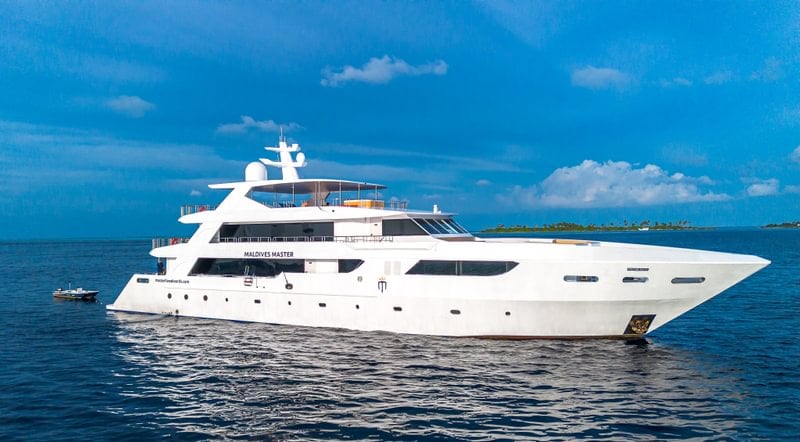 Maldives liveaboard Maldives Master