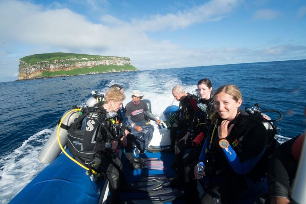 Divers heading to Darwin's Arch on one of the Galapagos Master pangas.