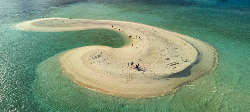 Luxury, calm, remoteness in the Maldives on a sandbank
