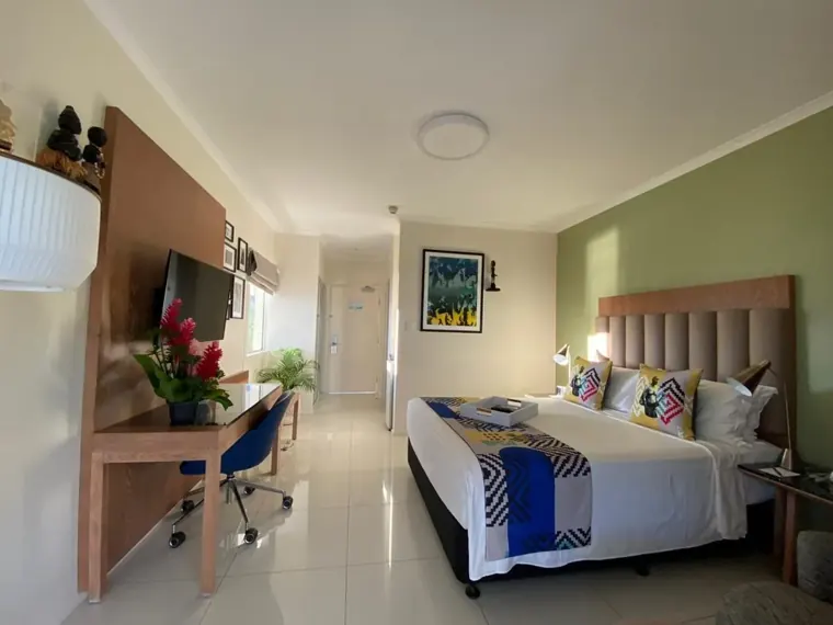 Heritage Park Hotel