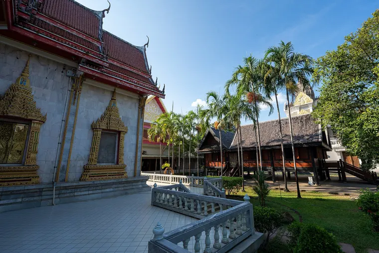 Phuket City Tour